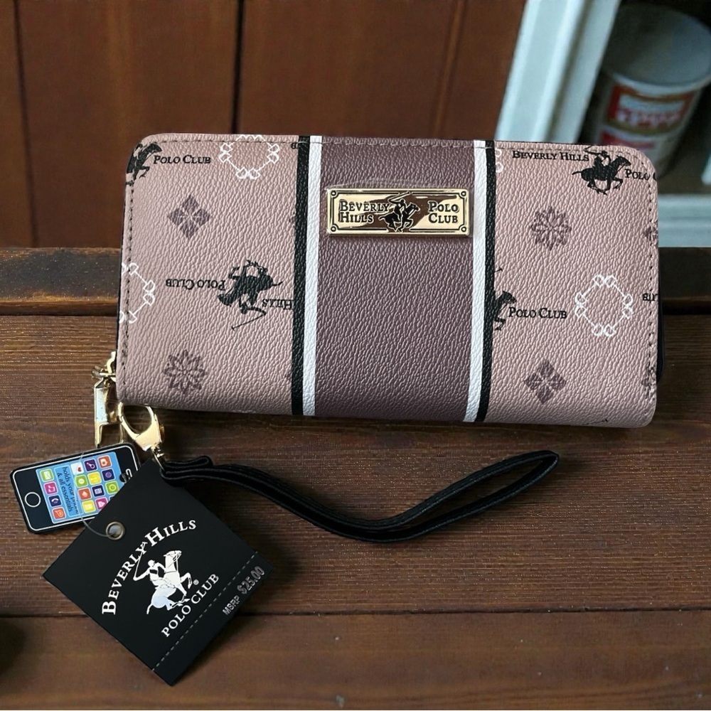 New w/Tags Beverly Hills Polo Club Light Mauve White and Black Zip Around Wallet